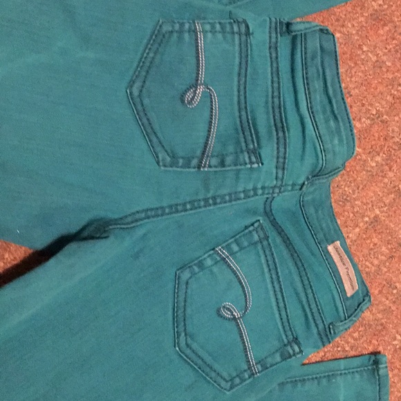 Jeans - Picture 4 of 4